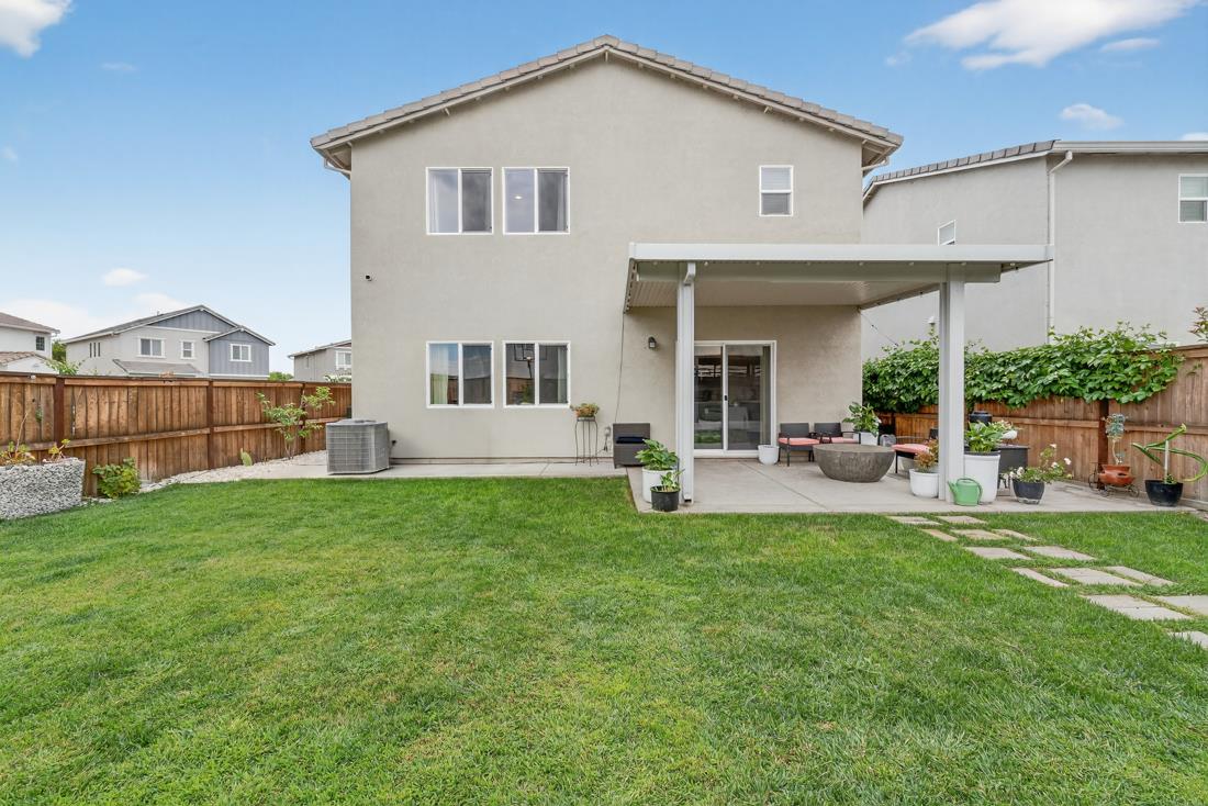 Detail Gallery Image 38 of 46 For 6707 Oakum Way, Stockton,  CA 95219 - 4 Beds | 2/1 Baths