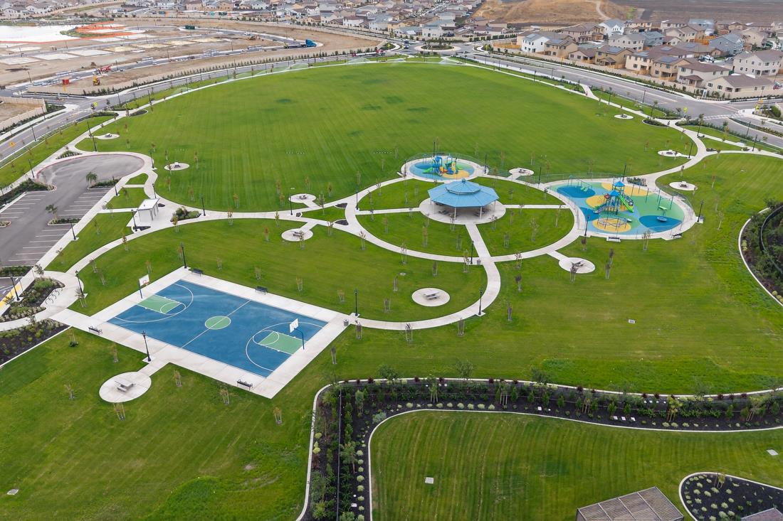 Detail Gallery Image 5 of 46 For 6707 Oakum Way, Stockton,  CA 95219 - 4 Beds | 2/1 Baths