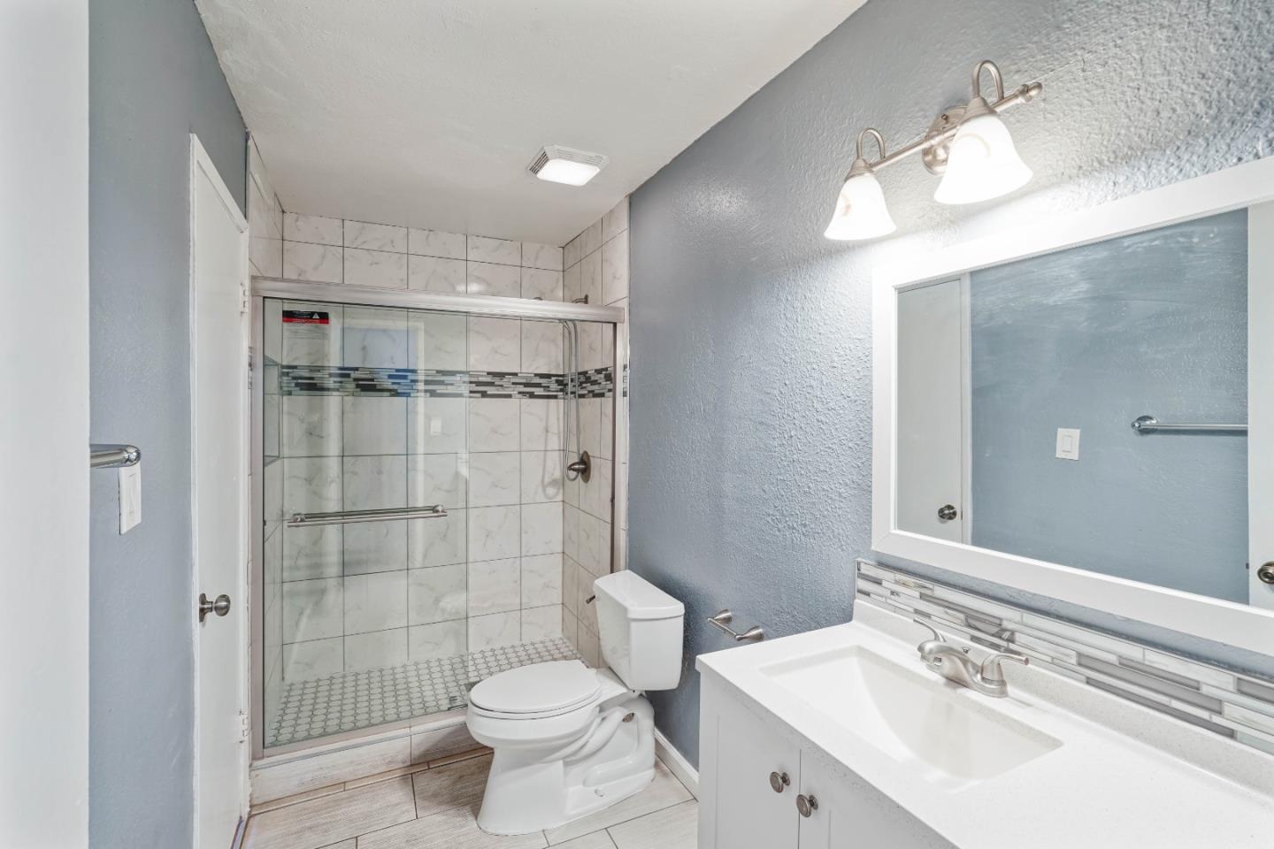 Detail Gallery Image 22 of 36 For 573 Bamboo Ct, San Jose,  CA 95111 - 3 Beds | 1/1 Baths