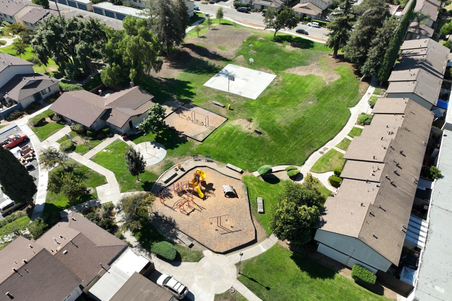 Detail Gallery Image 32 of 36 For 573 Bamboo Ct, San Jose,  CA 95111 - 3 Beds | 1/1 Baths