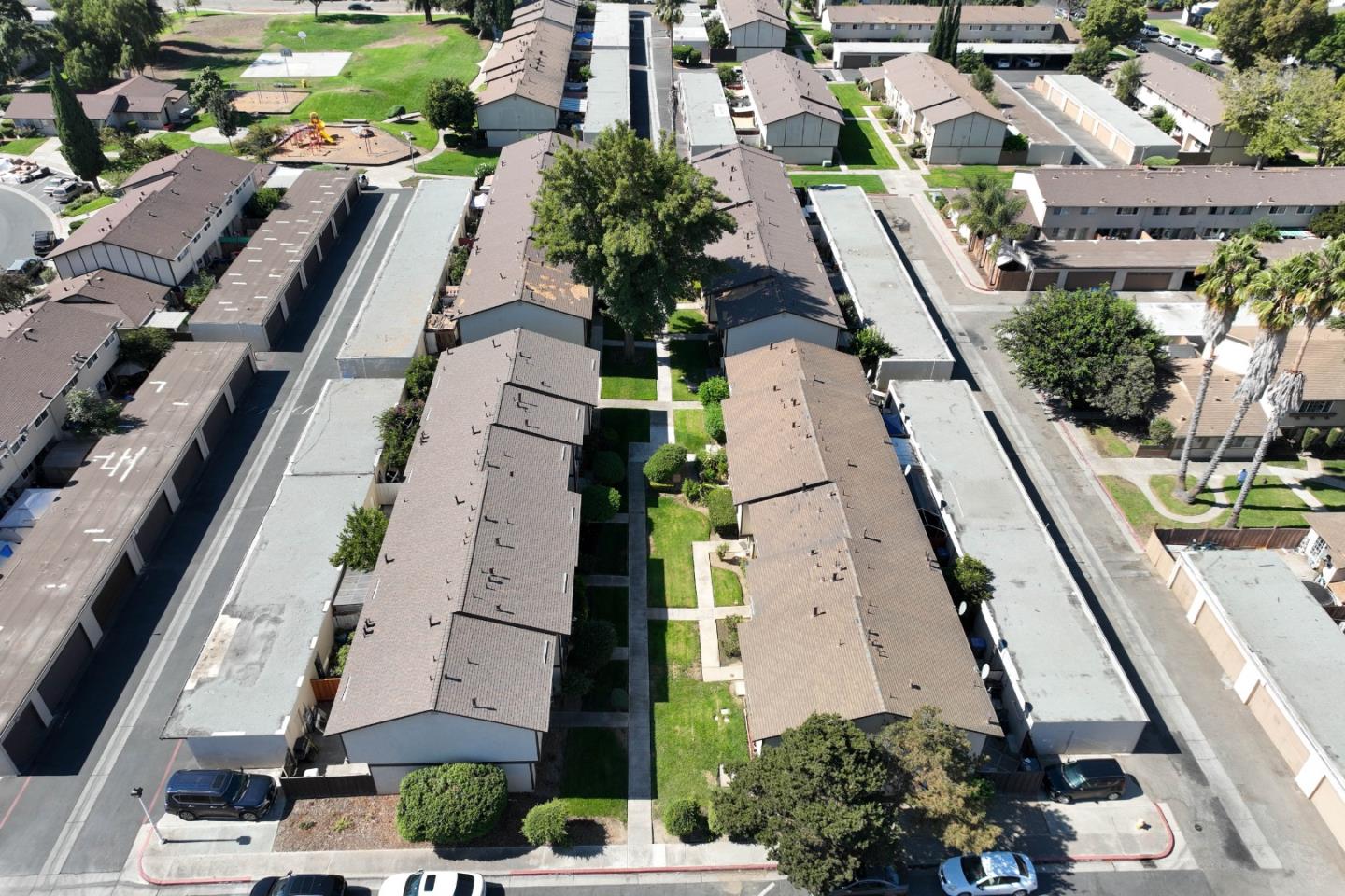 Detail Gallery Image 34 of 36 For 573 Bamboo Ct, San Jose,  CA 95111 - 3 Beds | 1/1 Baths