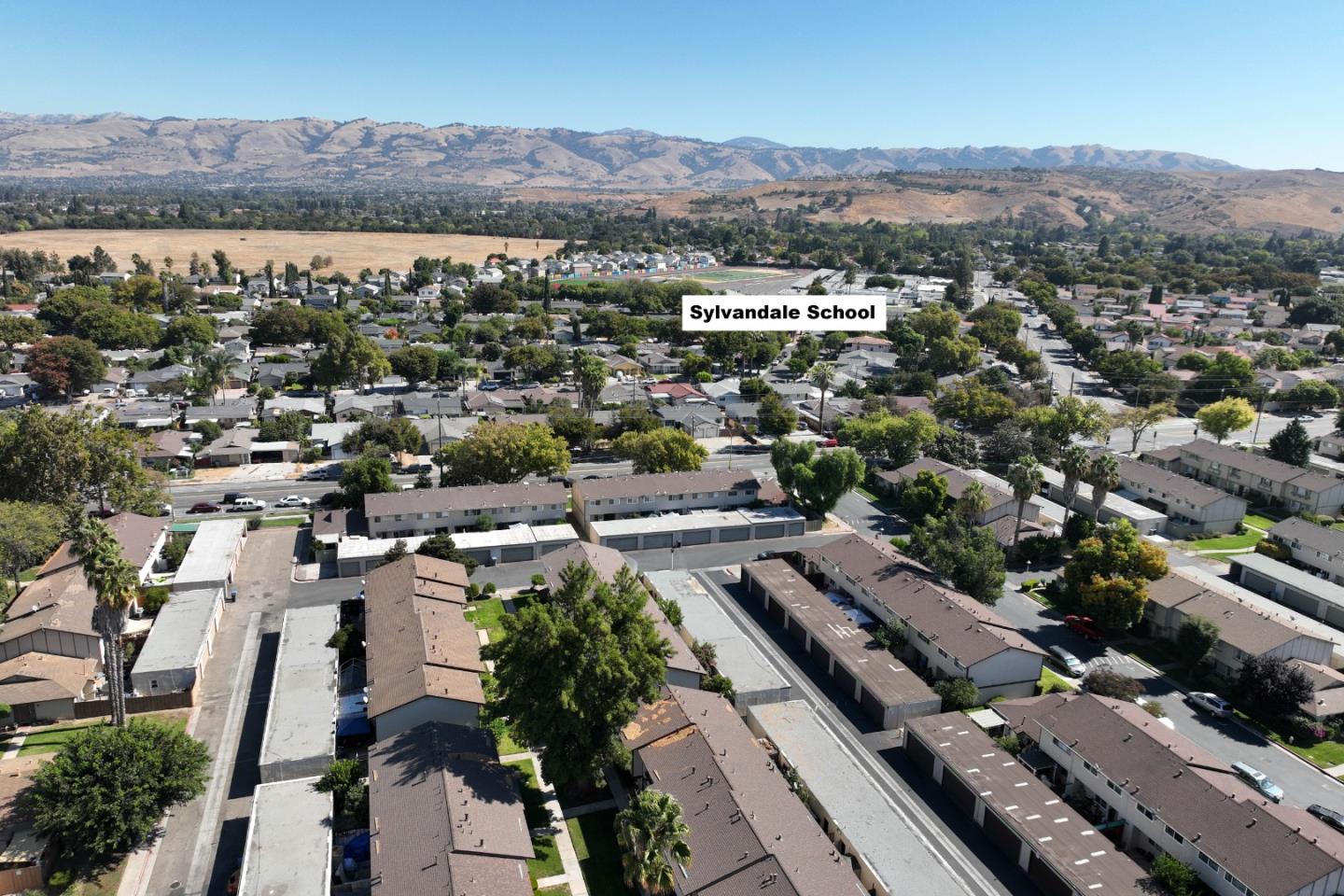 Detail Gallery Image 35 of 36 For 573 Bamboo Ct, San Jose,  CA 95111 - 3 Beds | 1/1 Baths