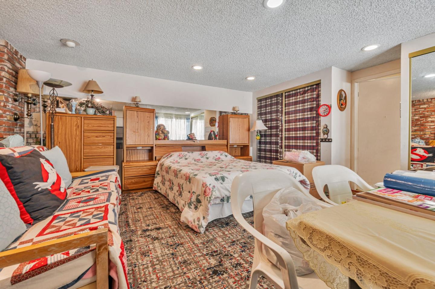 Detail Gallery Image 14 of 28 For 2410 Bantry Ln, South San Francisco,  CA 94080 - 3 Beds | 2 Baths