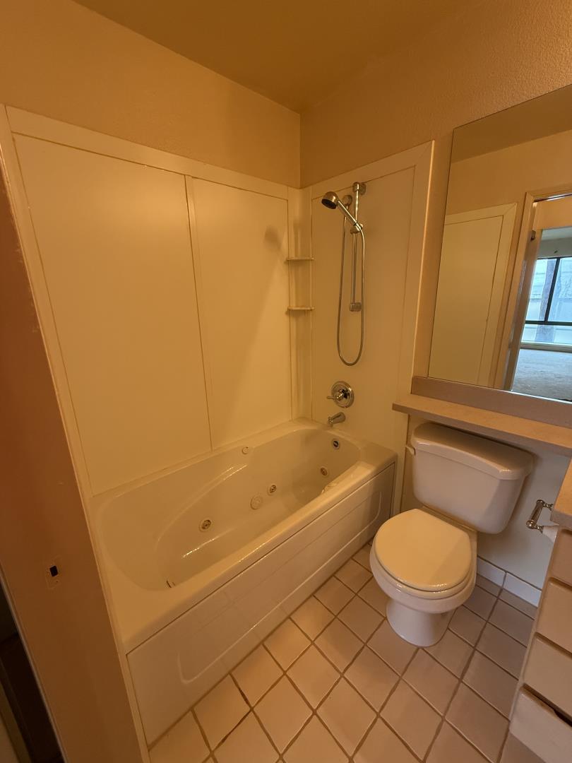 Detail Gallery Image 9 of 10 For 455 Pine Ave, Half Moon Bay,  CA 94019 - 2 Beds | 2 Baths