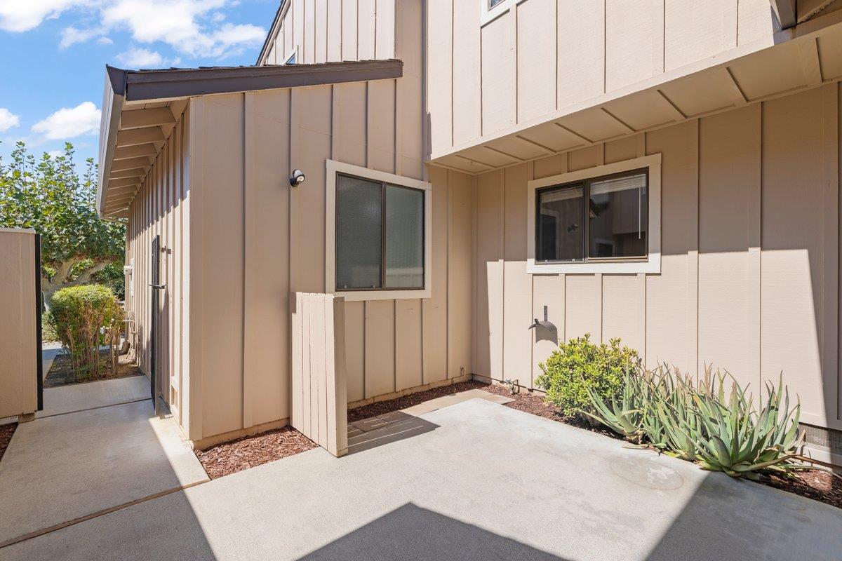 Detail Gallery Image 29 of 32 For 280 Joes Ln, Hollister,  CA 95023 - 2 Beds | 2/1 Baths