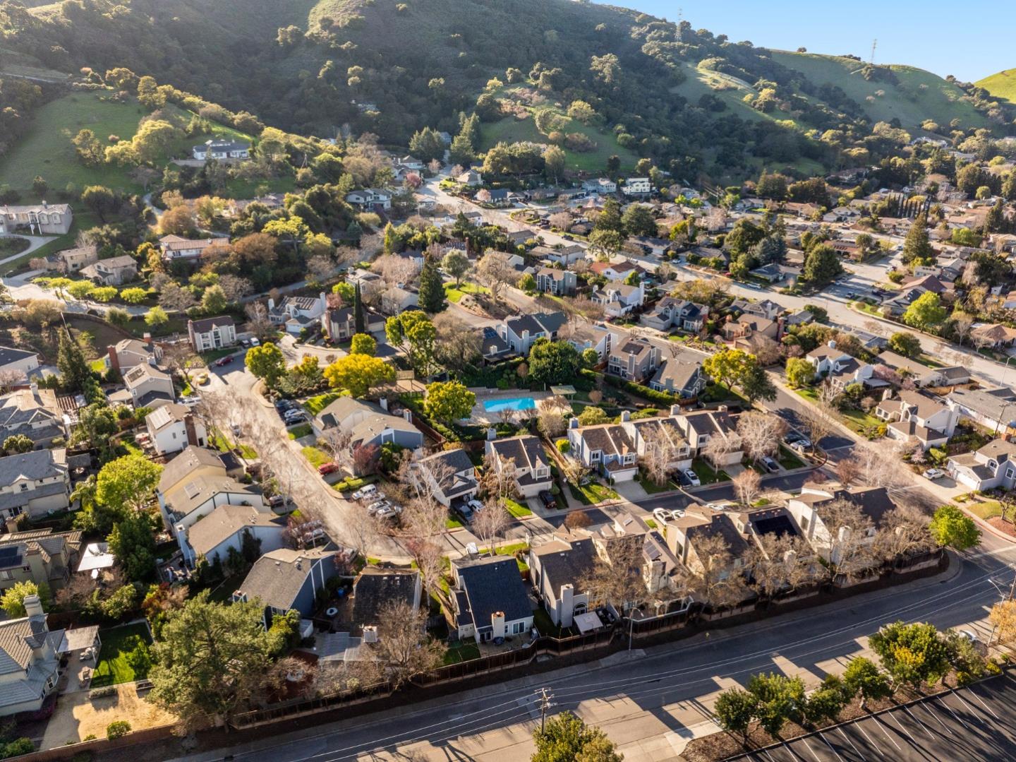 Detail Gallery Image 27 of 28 For 945 Oak Park Dr, Morgan Hill,  CA 95037 - 3 Beds | 2/1 Baths