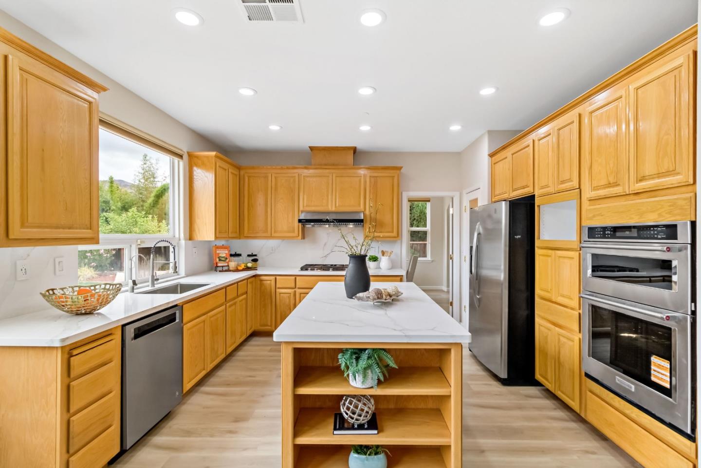 Detail Gallery Image 16 of 67 For 2113 Uridias Ranch Rd, Milpitas,  CA 95035 - 4 Beds | 3/1 Baths