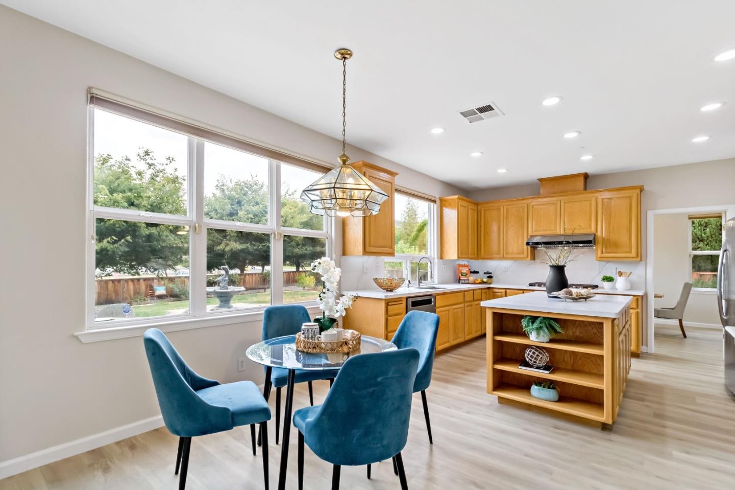 Detail Gallery Image 21 of 67 For 2113 Uridias Ranch Rd, Milpitas,  CA 95035 - 4 Beds | 3/1 Baths