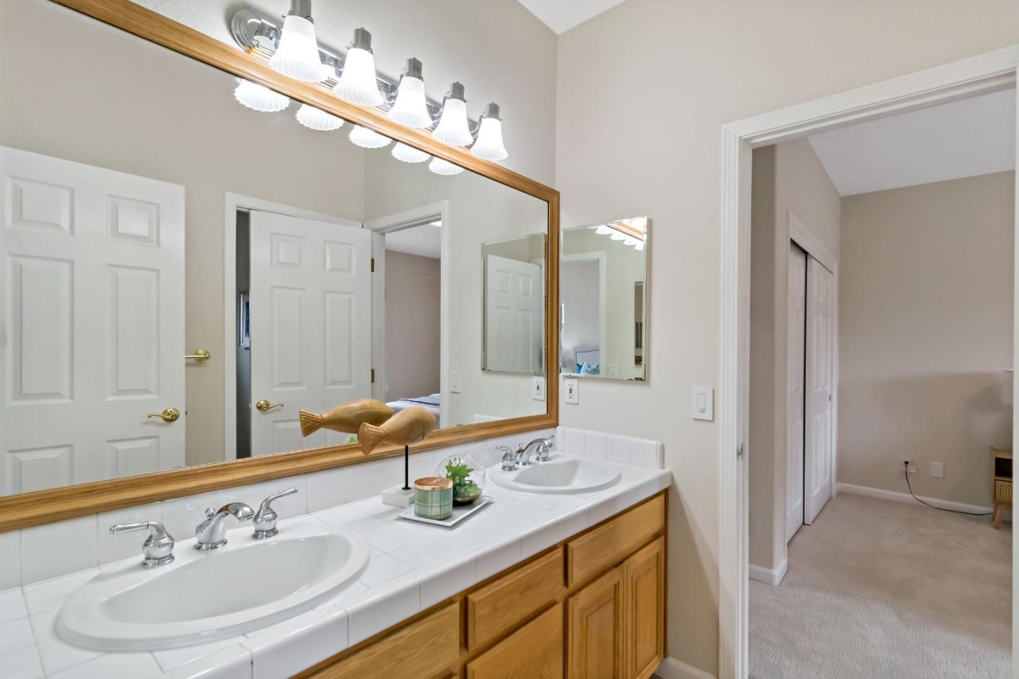 Detail Gallery Image 44 of 67 For 2113 Uridias Ranch Rd, Milpitas,  CA 95035 - 4 Beds | 3/1 Baths