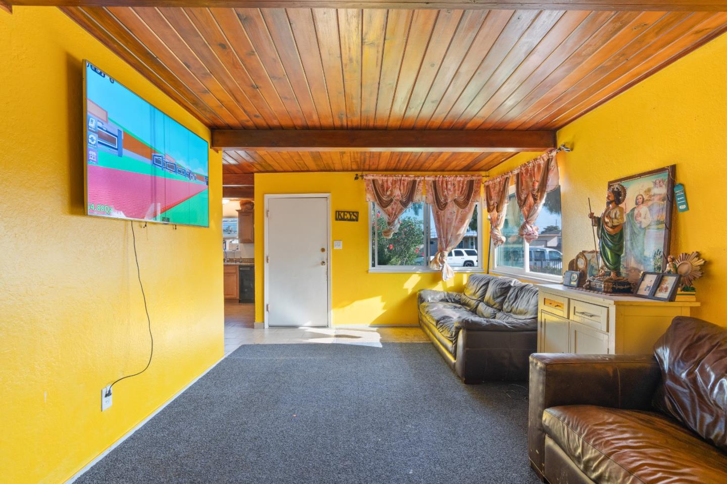 Detail Gallery Image 9 of 25 For 1313 Ramona Ave, Salinas,  CA 93906 - 4 Beds | 2 Baths