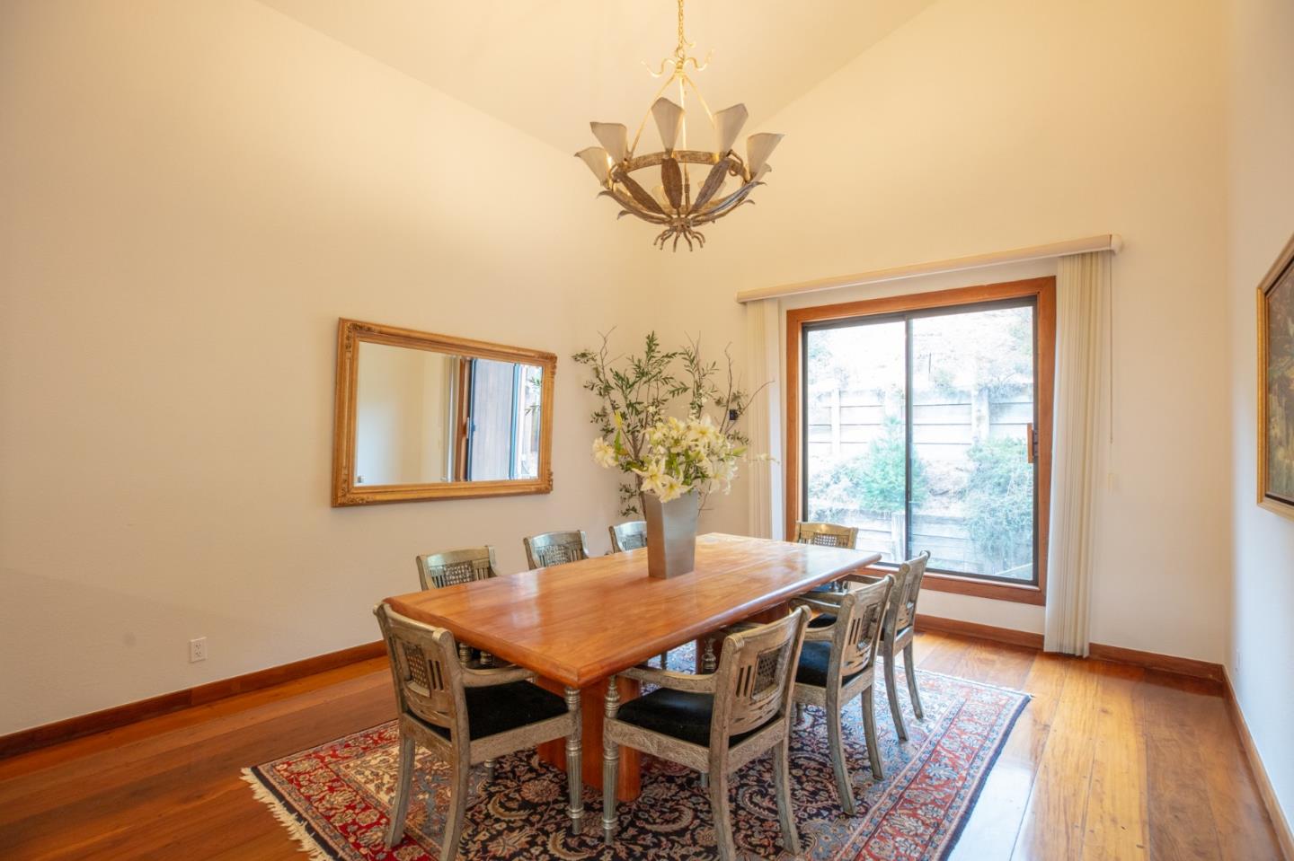 Detail Gallery Image 15 of 82 For 16012 Flintlock Rd, Cupertino,  CA 95014 - 8 Beds | 7/1 Baths