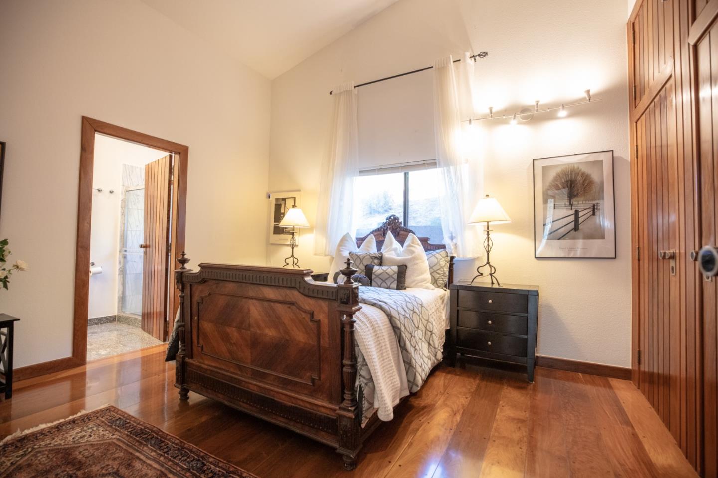 Detail Gallery Image 24 of 82 For 16012 Flintlock Rd, Cupertino,  CA 95014 - 8 Beds | 7/1 Baths