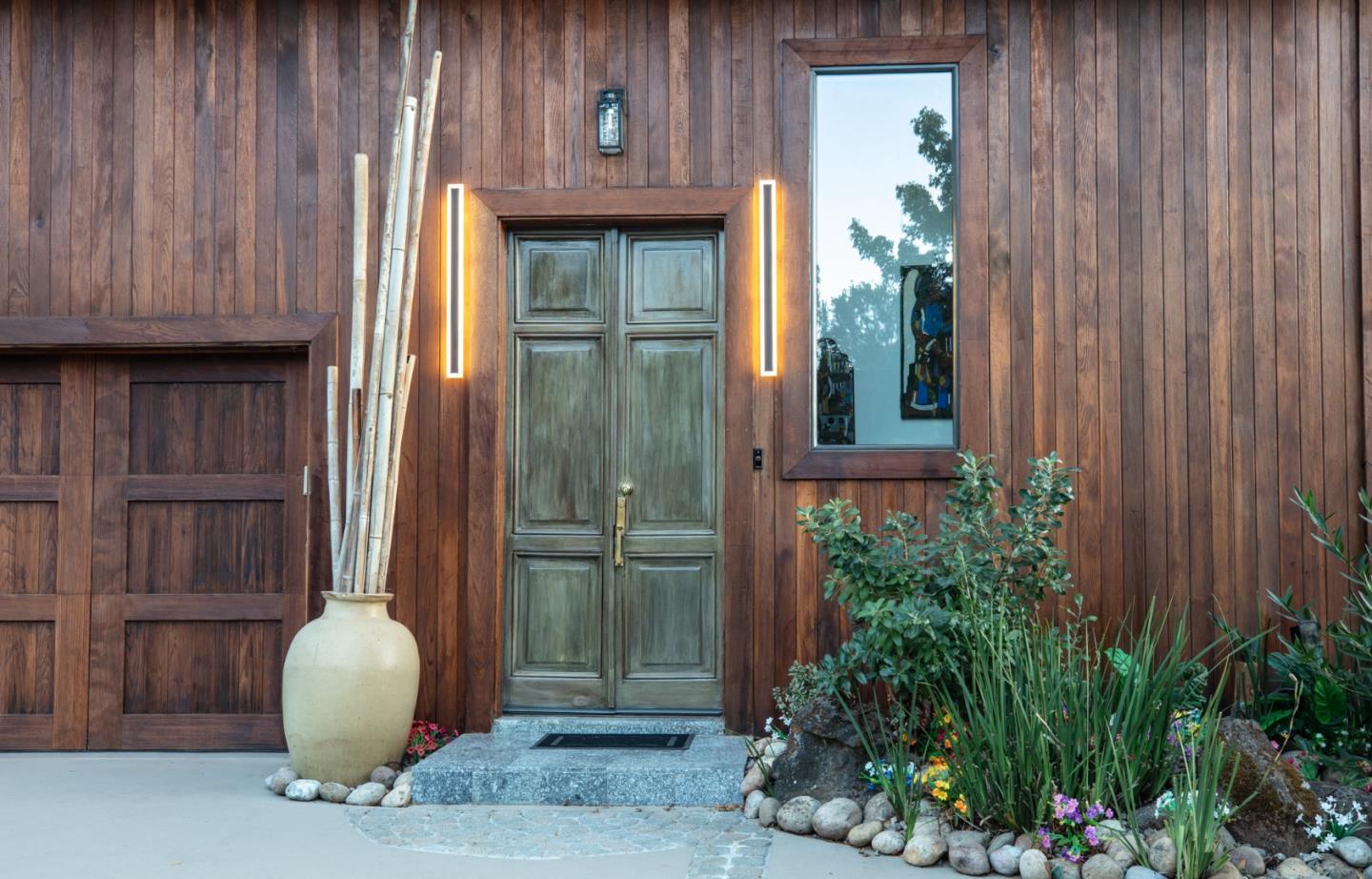 Detail Gallery Image 6 of 82 For 16012 Flintlock Rd, Cupertino,  CA 95014 - 8 Beds | 7/1 Baths