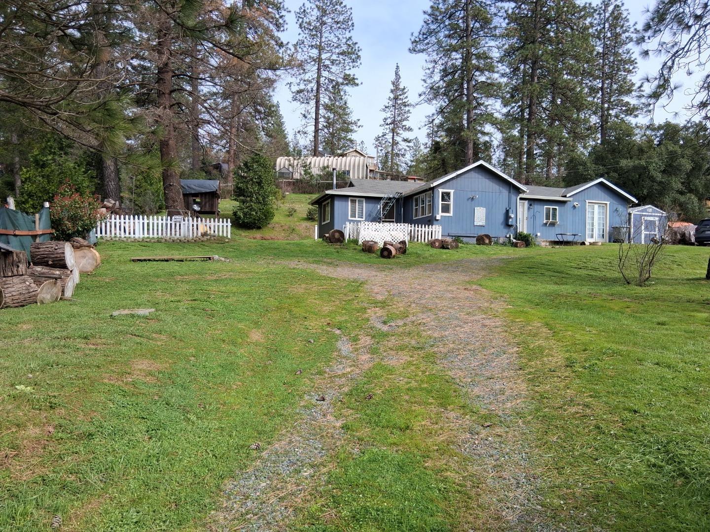 Detail Gallery Image 2 of 24 For 20920 Sunset Way, Colfax,  CA 95713 - 2 Beds | 1 Baths