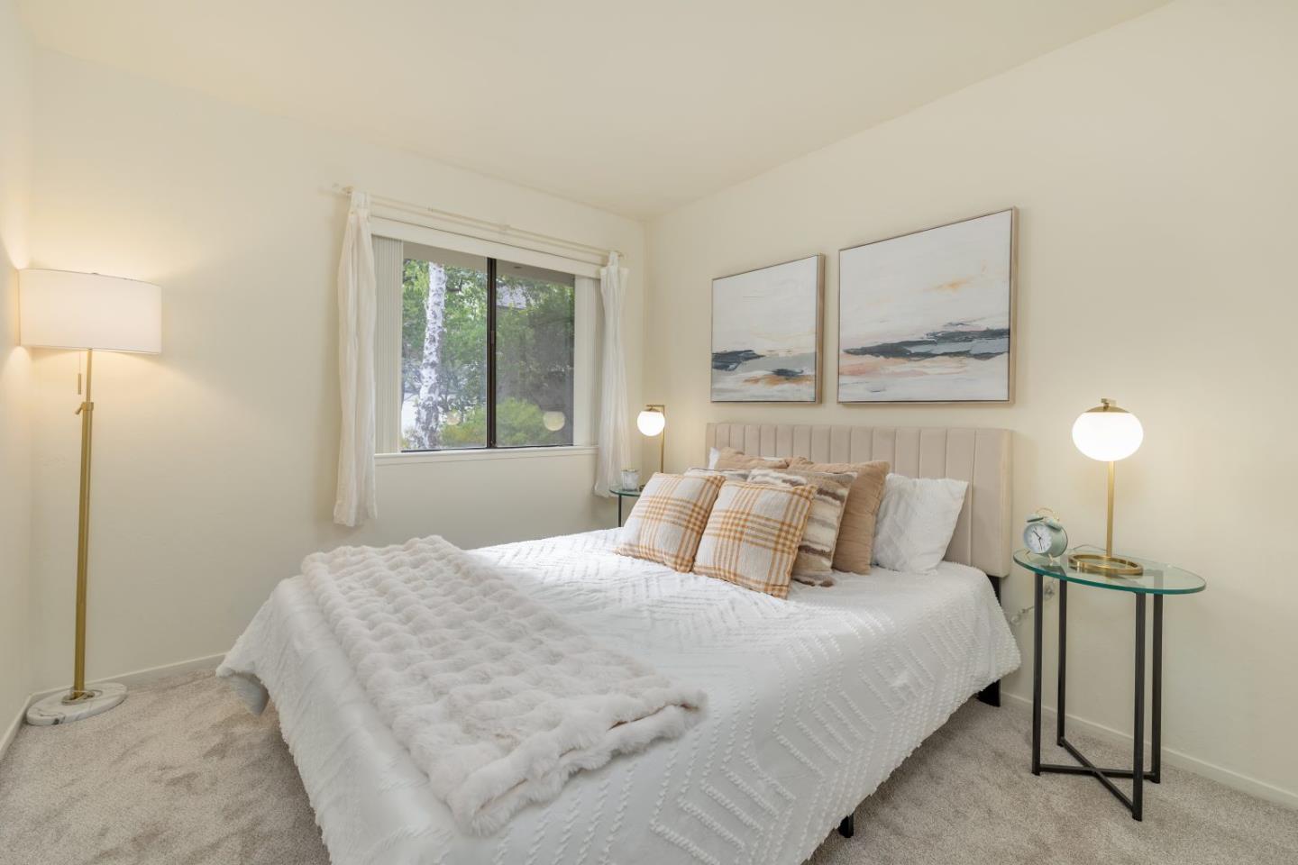 Detail Gallery Image 17 of 29 For 2369 Ticonderoga Dr, San Mateo,  CA 94402 - 2 Beds | 2/1 Baths