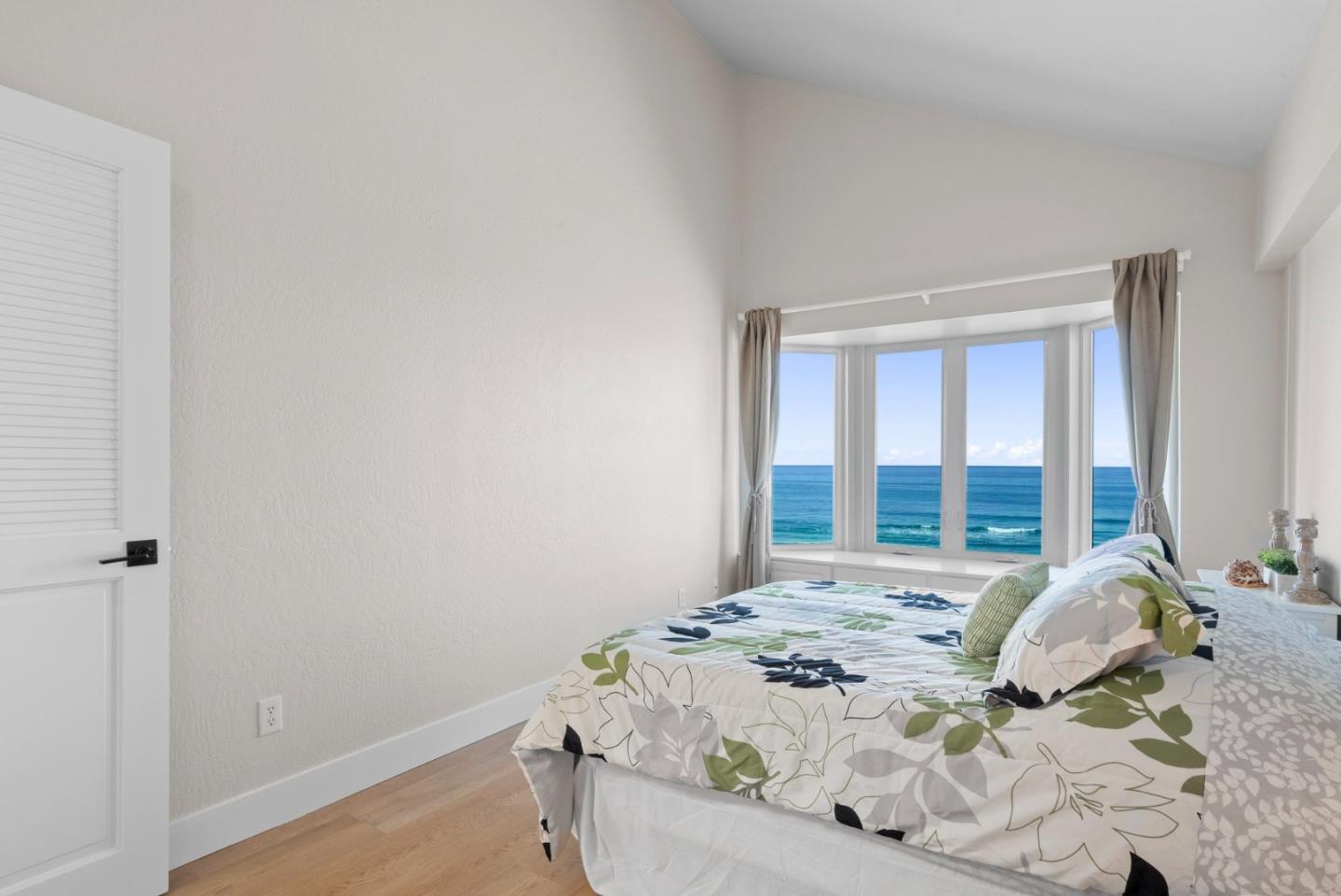 Detail Gallery Image 16 of 52 For 476 Oceanview Dr, La Selva Beach,  CA 95076 - 3 Beds | 1/1 Baths