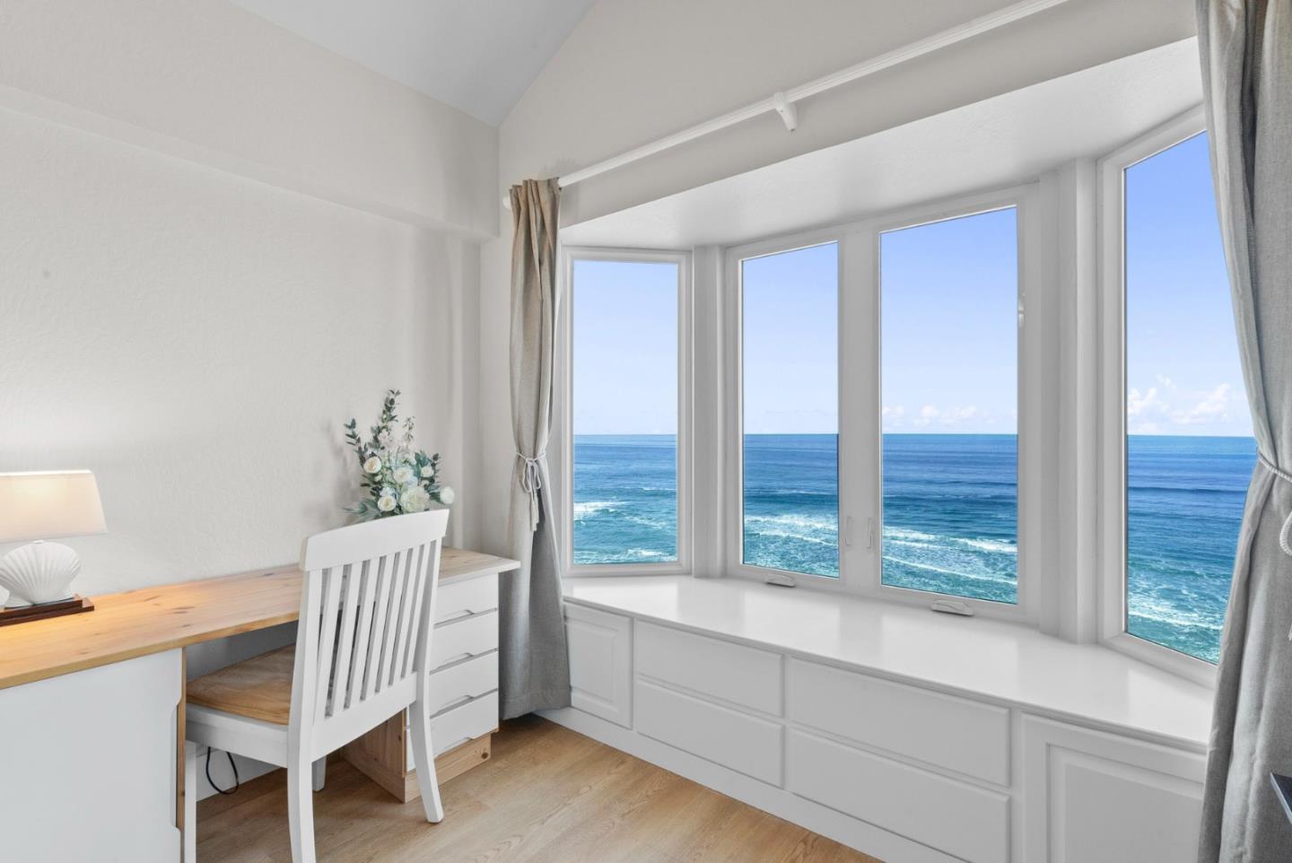 Detail Gallery Image 19 of 52 For 476 Oceanview Dr, La Selva Beach,  CA 95076 - 3 Beds | 1/1 Baths