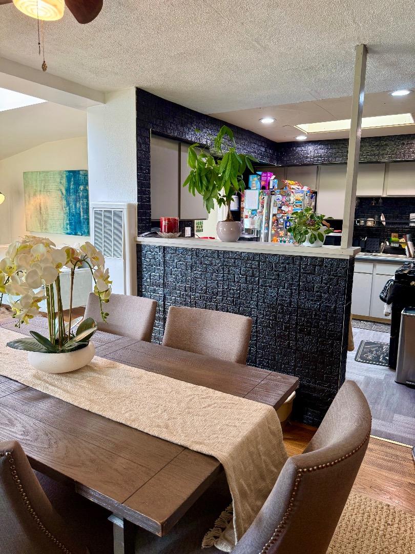 Detail Gallery Image 7 of 26 For 3425 San Pablo Ave, San Jose,  CA 95127 - 4 Beds | 2 Baths