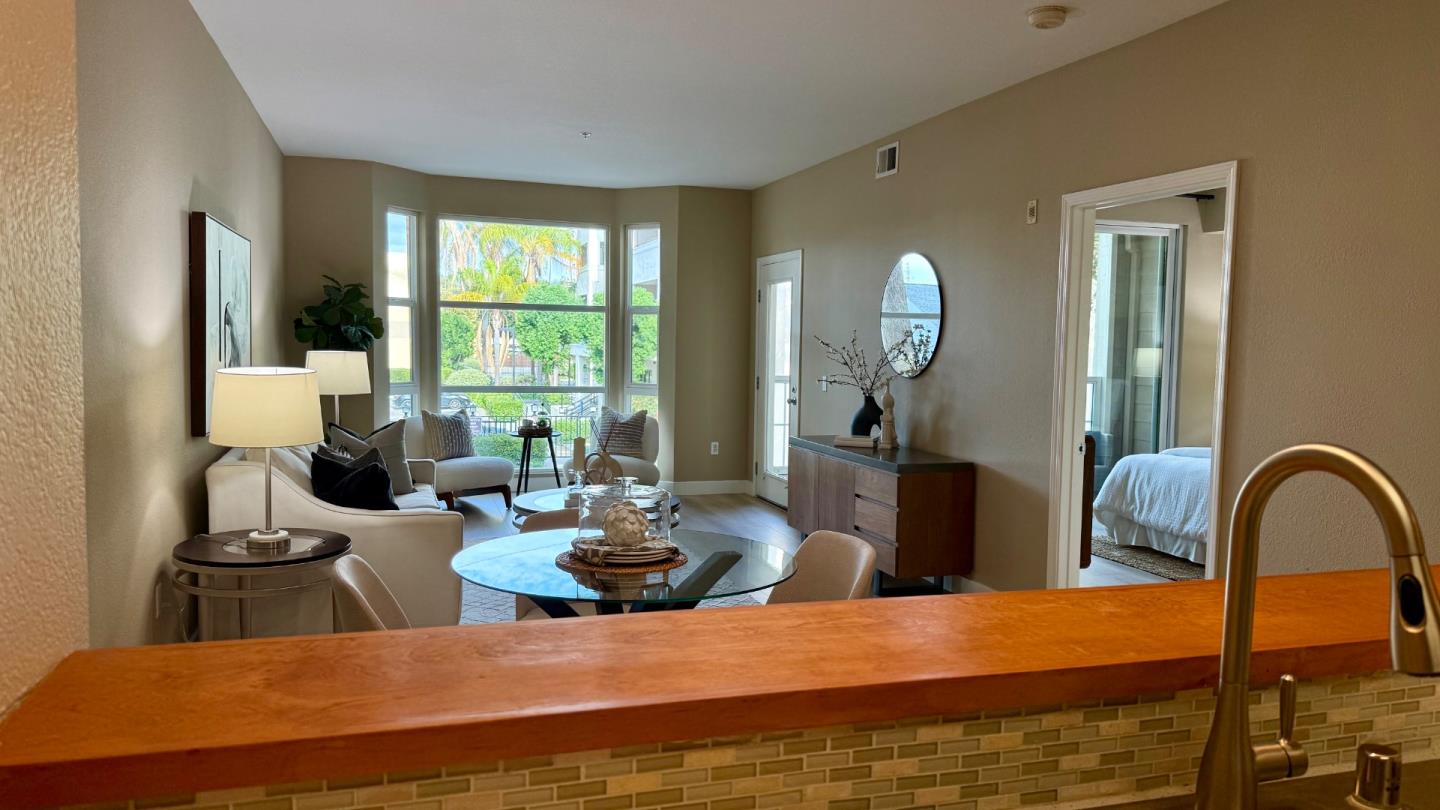 Detail Gallery Image 4 of 19 For 415 N 2nd St #244,  San Jose,  CA 95112 - 1 Beds | 1 Baths