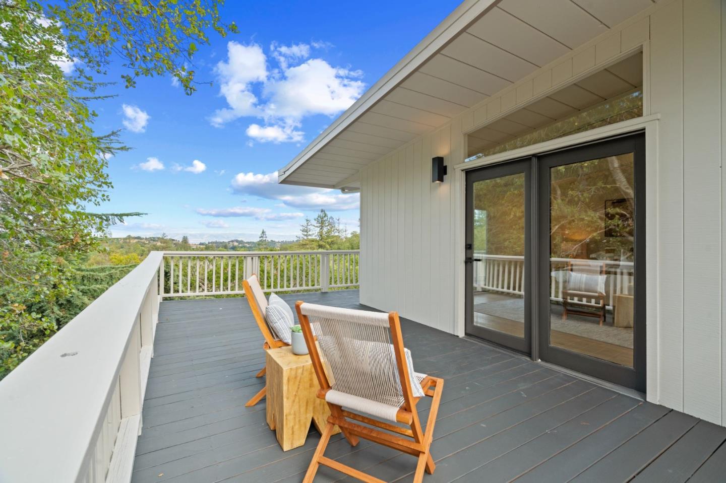 Detail Gallery Image 19 of 38 For 2987 Alexis Dr, Palo Alto,  CA 94304 - 4 Beds | 3/1 Baths