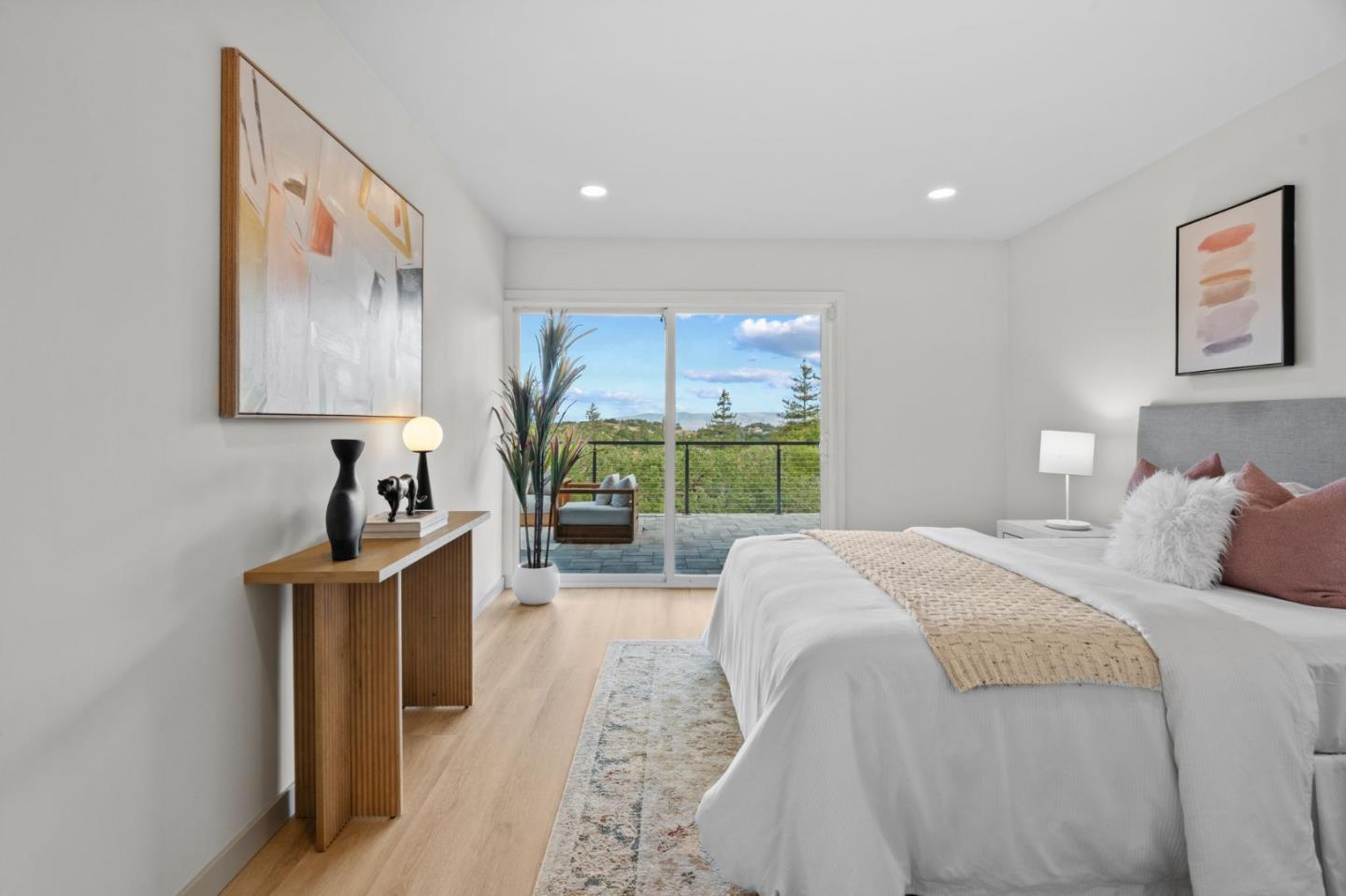 Detail Gallery Image 24 of 38 For 2987 Alexis Dr, Palo Alto,  CA 94304 - 4 Beds | 3/1 Baths