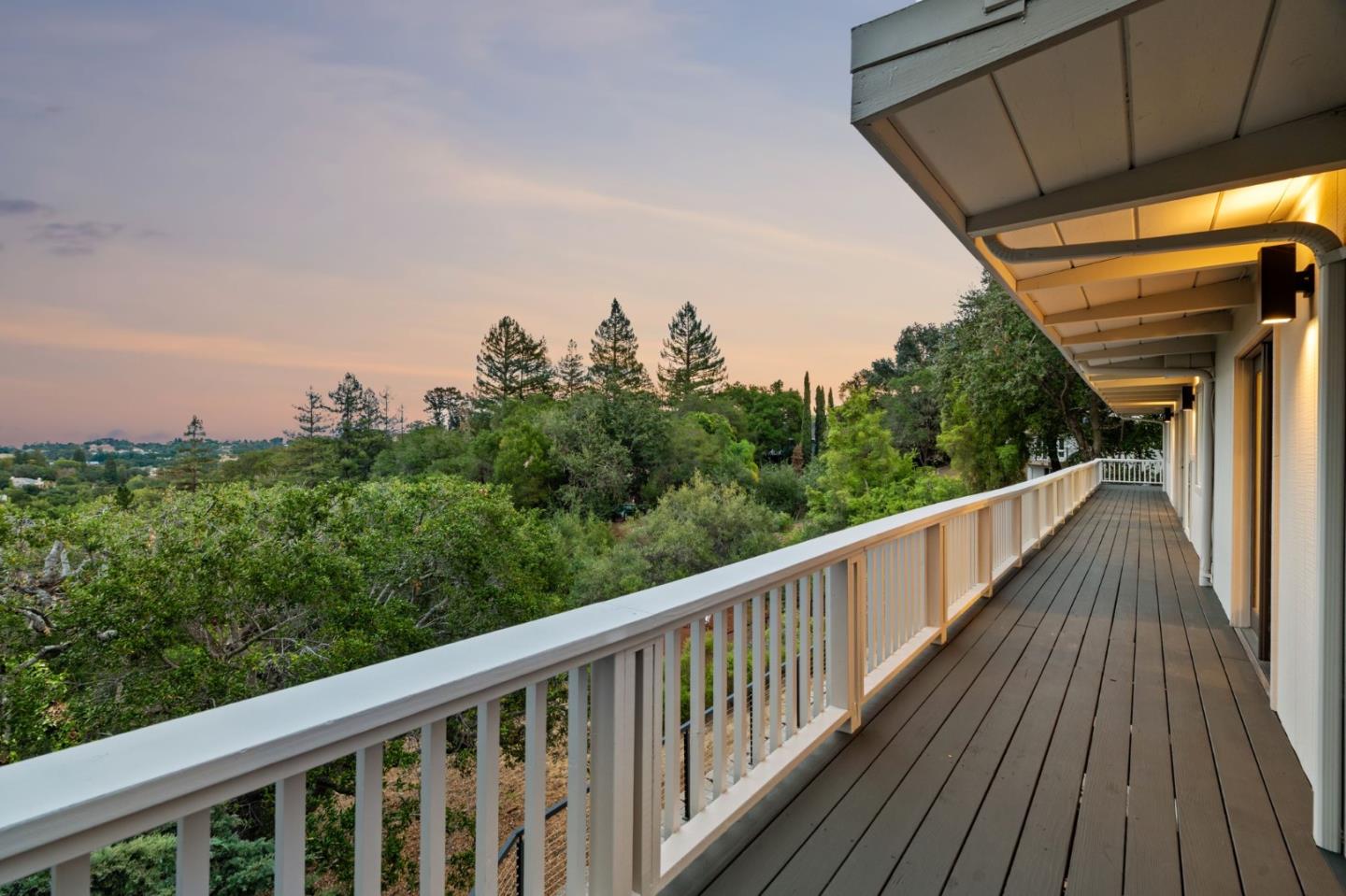Detail Gallery Image 35 of 38 For 2987 Alexis Dr, Palo Alto,  CA 94304 - 4 Beds | 3/1 Baths