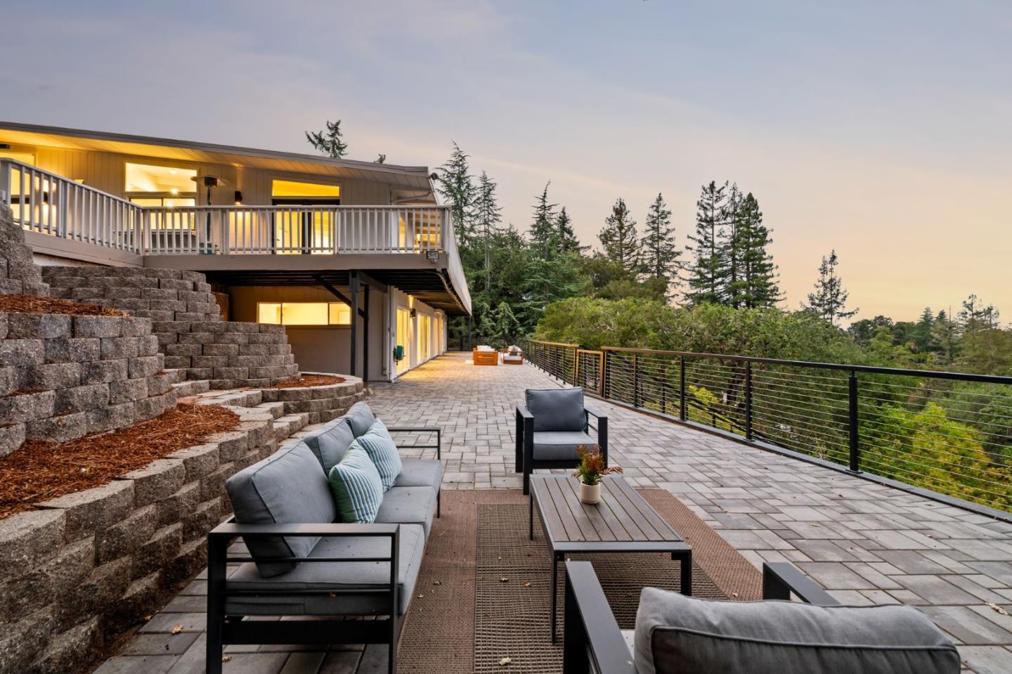 Detail Gallery Image 36 of 38 For 2987 Alexis Dr, Palo Alto,  CA 94304 - 4 Beds | 3/1 Baths