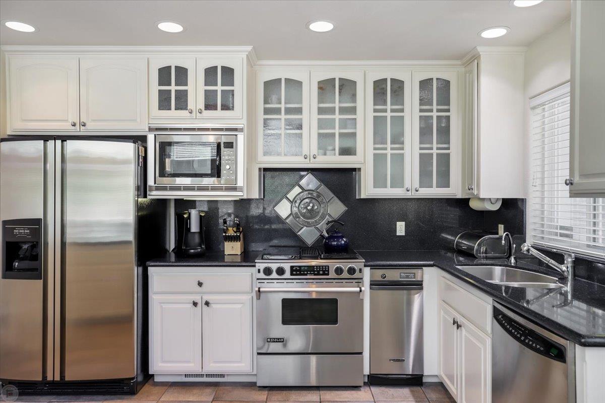 Detail Gallery Image 20 of 76 For 20944 Woodside Way, Groveland,  CA 95321 - 3 Beds | 2 Baths