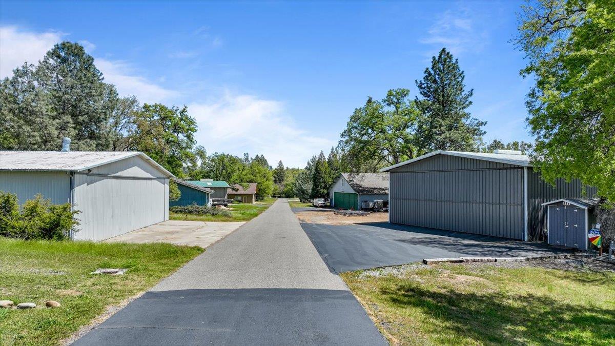 Detail Gallery Image 6 of 76 For 20944 Woodside Way, Groveland,  CA 95321 - 3 Beds | 2 Baths