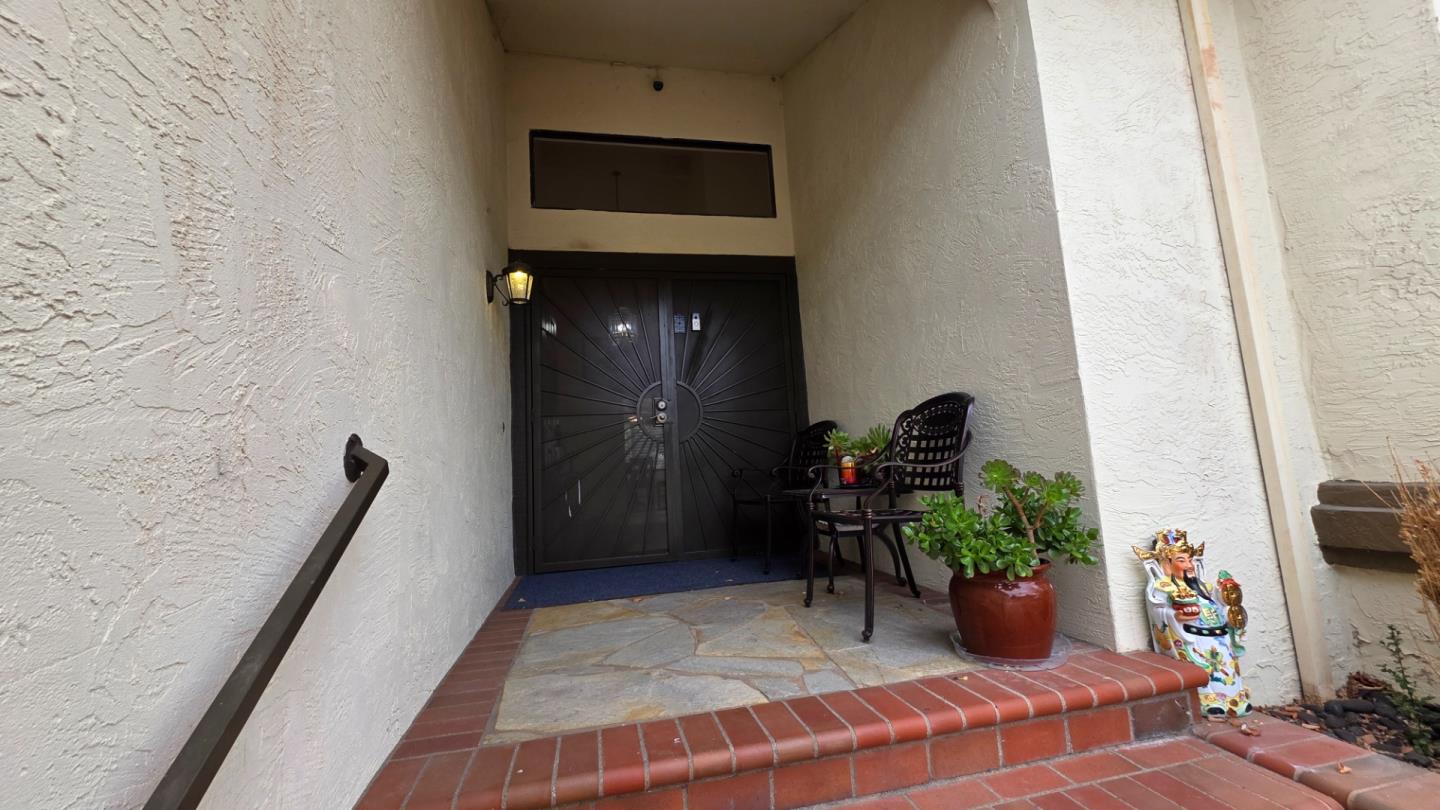 Detail Gallery Image 5 of 26 For 2703 Klein Rd, San Jose,  CA 95148 - 4 Beds | 3 Baths