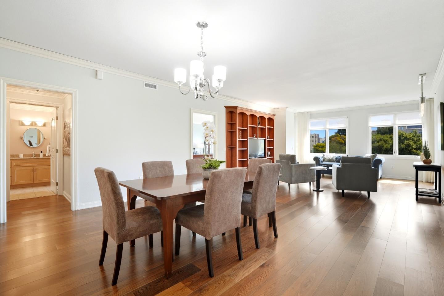 Detail Gallery Image 10 of 30 For 10 Crystal Springs Rd #1405,  San Mateo,  CA 94402 - 2 Beds | 2 Baths