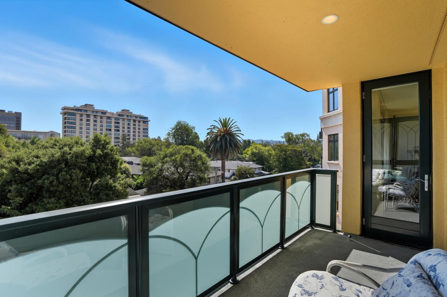 Detail Gallery Image 24 of 30 For 10 Crystal Springs Rd #1405,  San Mateo,  CA 94402 - 2 Beds | 2 Baths