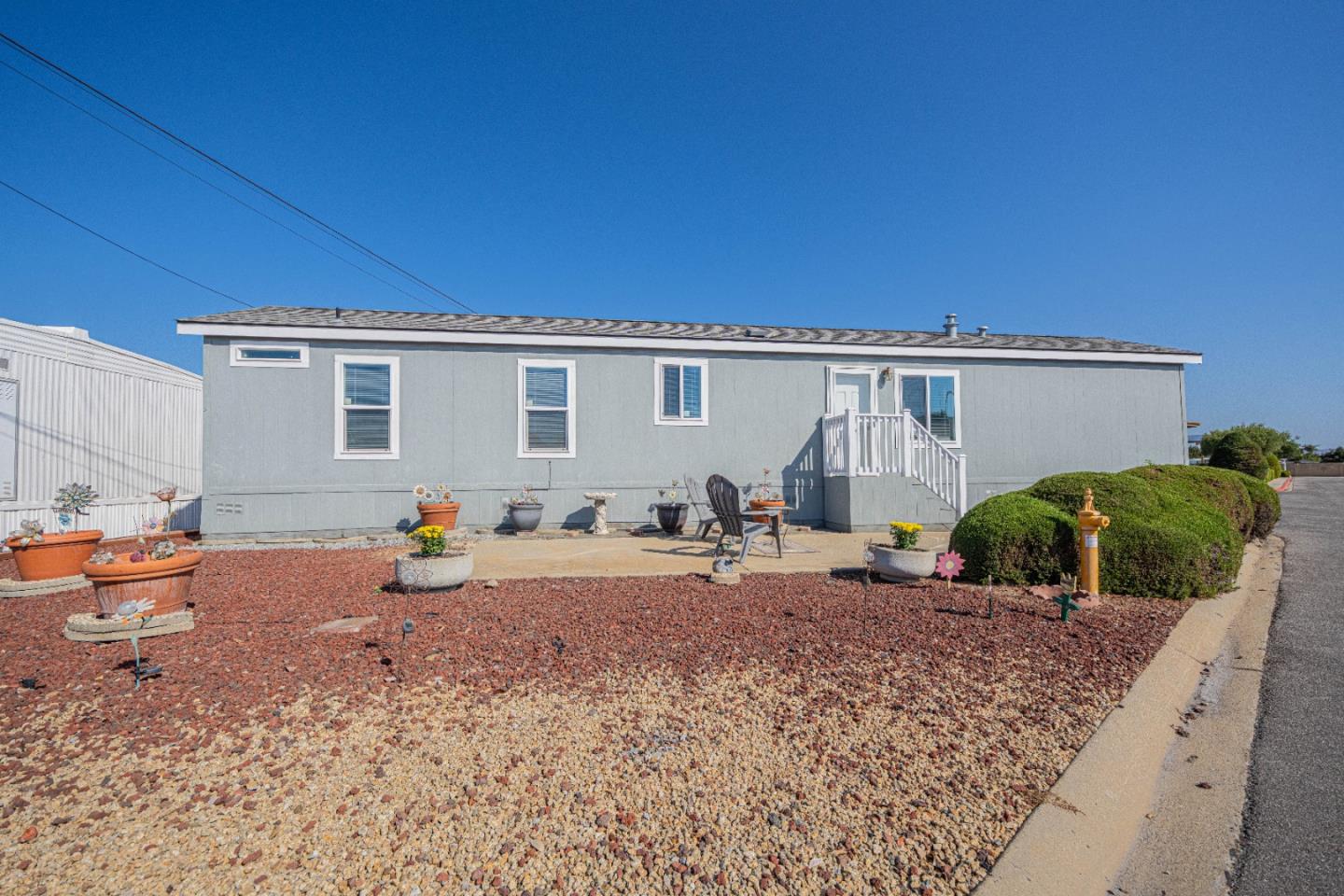 Detail Gallery Image 2 of 28 For 55 San Juan Grade Rd #96,  Salinas,  CA 93906 - 2 Beds | 2 Baths