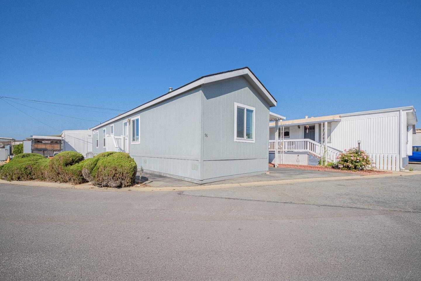 Detail Gallery Image 5 of 28 For 55 San Juan Grade Rd #96,  Salinas,  CA 93906 - 2 Beds | 2 Baths