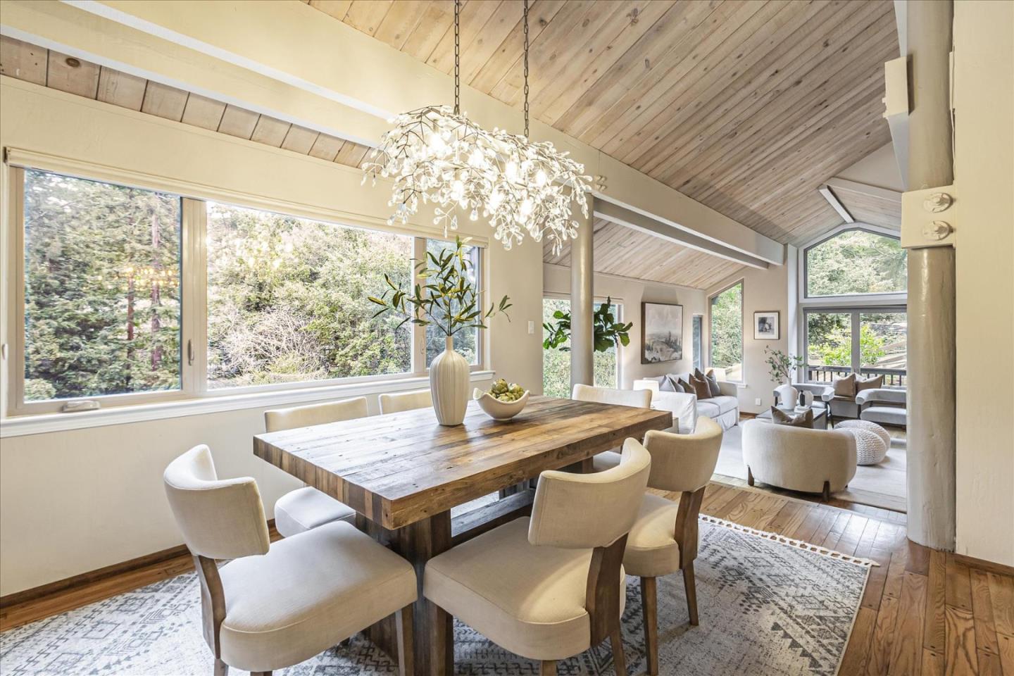 Detail Gallery Image 16 of 42 For 19233 Mountain Way, Los Gatos,  CA 95030 - 4 Beds | 2/1 Baths