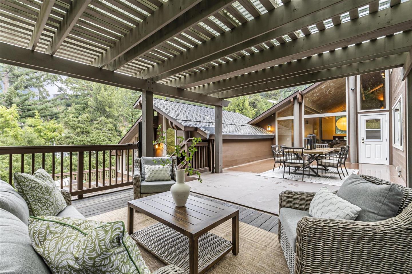 Detail Gallery Image 29 of 42 For 19233 Mountain Way, Los Gatos,  CA 95030 - 4 Beds | 2/1 Baths