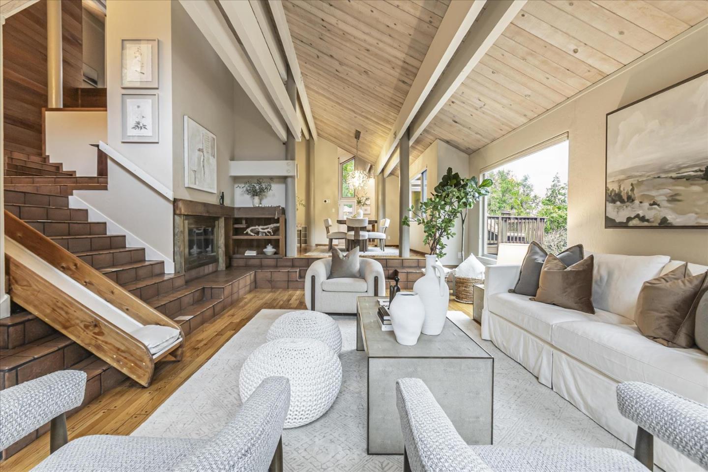 Detail Gallery Image 5 of 42 For 19233 Mountain Way, Los Gatos,  CA 95030 - 4 Beds | 2/1 Baths