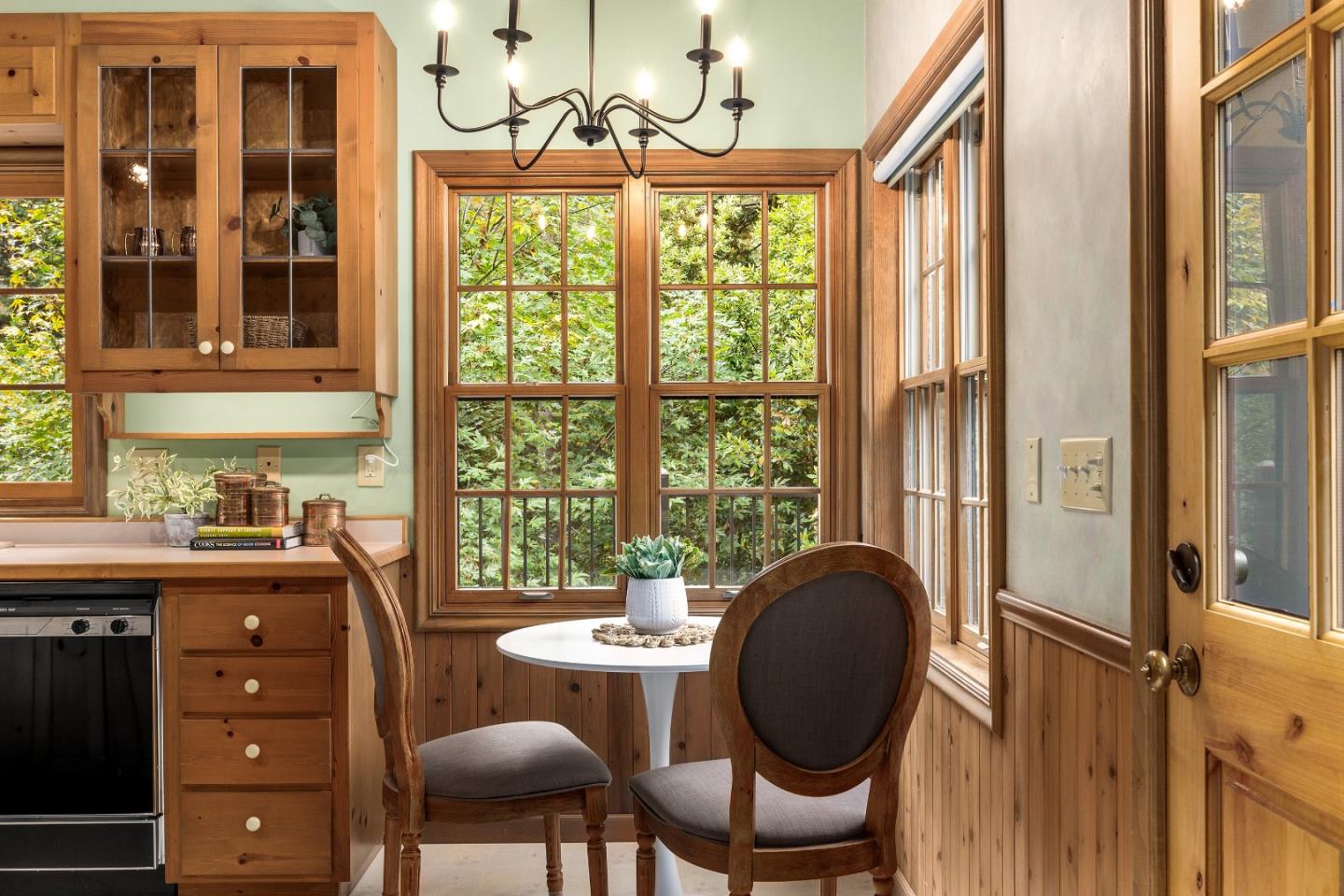 Detail Gallery Image 10 of 45 For 12 Canyon Rd, Felton,  CA 95018 - 2 Beds | 2 Baths