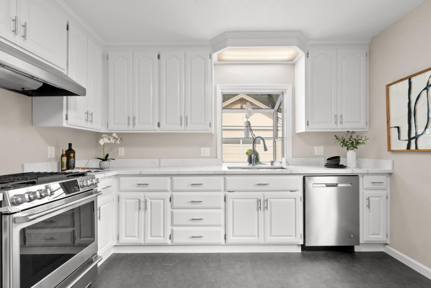 Detail Gallery Image 25 of 59 For 186 Mountain View Ave, San Jose,  CA 95127 - 2 Beds | 2 Baths