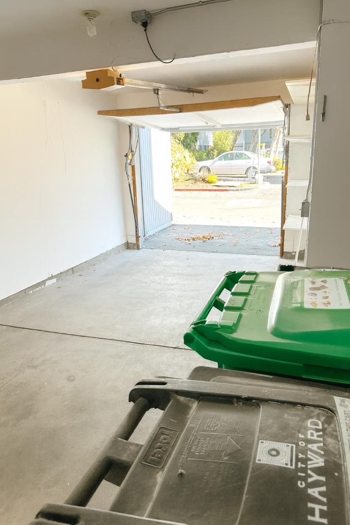 Detail Gallery Image 19 of 22 For 18003 Incline Pl, Hayward,  CA 94541 - 2 Beds | 2/1 Baths