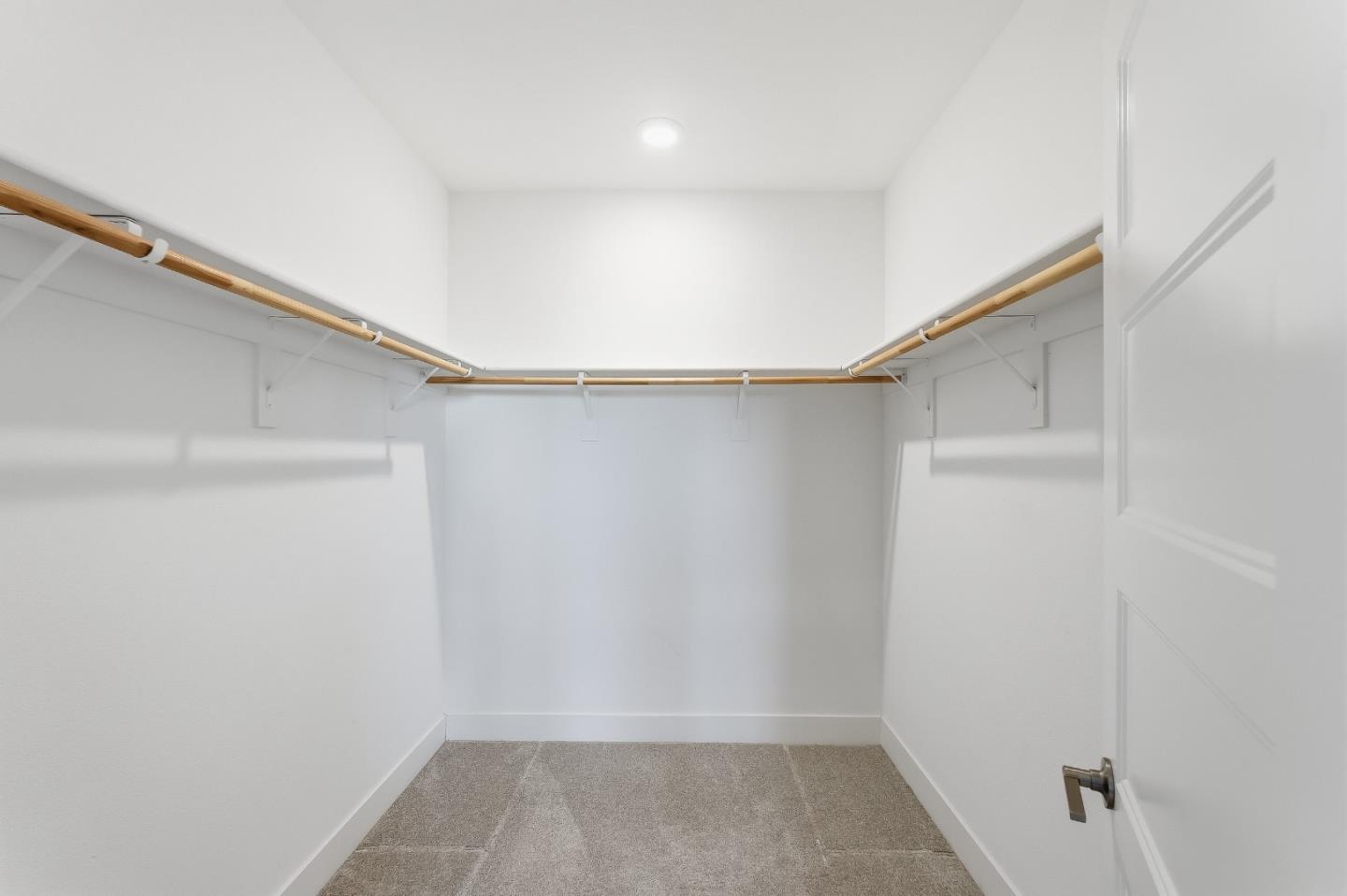 Detail Gallery Image 17 of 35 For 652 Obsidian Dr, San Jose,  CA 95133 - 4 Beds | 3 Baths