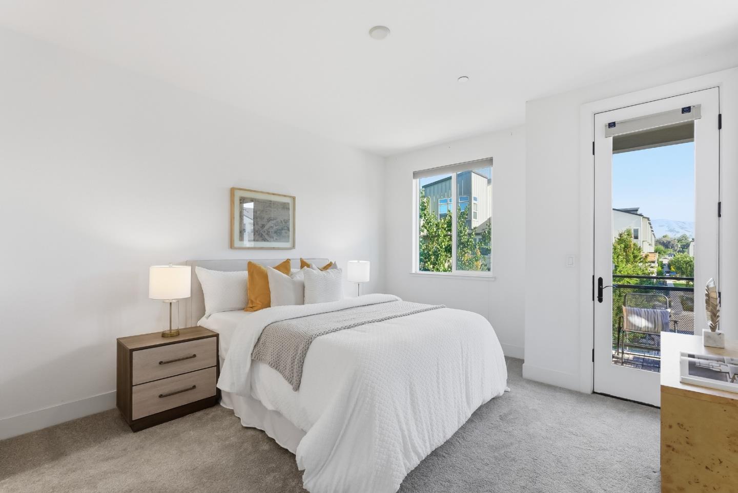 Detail Gallery Image 19 of 35 For 652 Obsidian Dr, San Jose,  CA 95133 - 4 Beds | 3 Baths