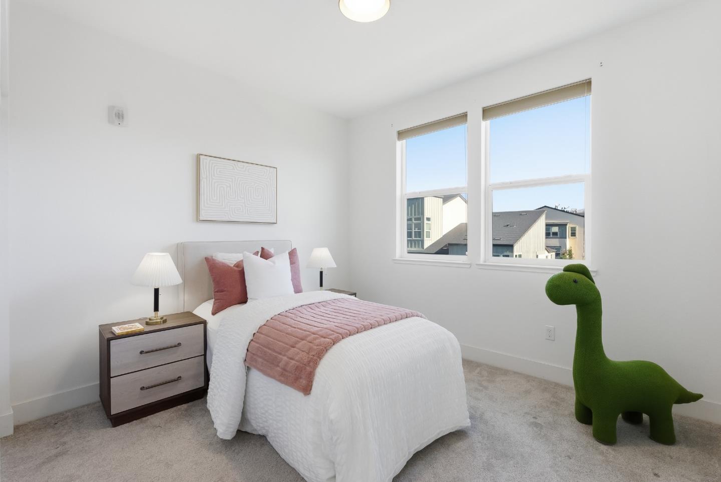 Detail Gallery Image 25 of 35 For 652 Obsidian Dr, San Jose,  CA 95133 - 4 Beds | 3 Baths