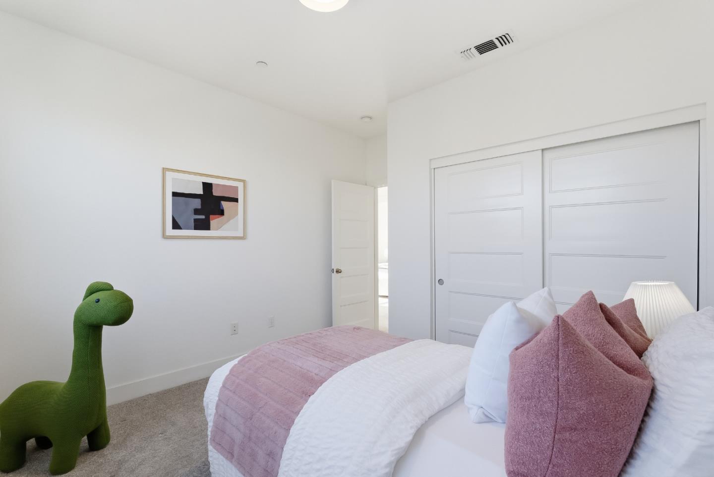 Detail Gallery Image 26 of 35 For 652 Obsidian Dr, San Jose,  CA 95133 - 4 Beds | 3 Baths