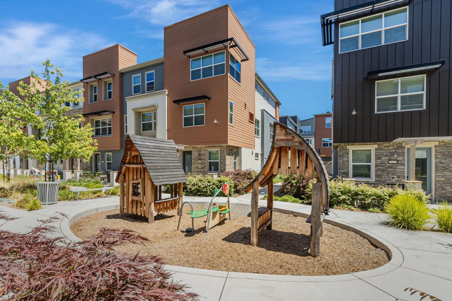 Detail Gallery Image 32 of 35 For 652 Obsidian Dr, San Jose,  CA 95133 - 4 Beds | 3 Baths