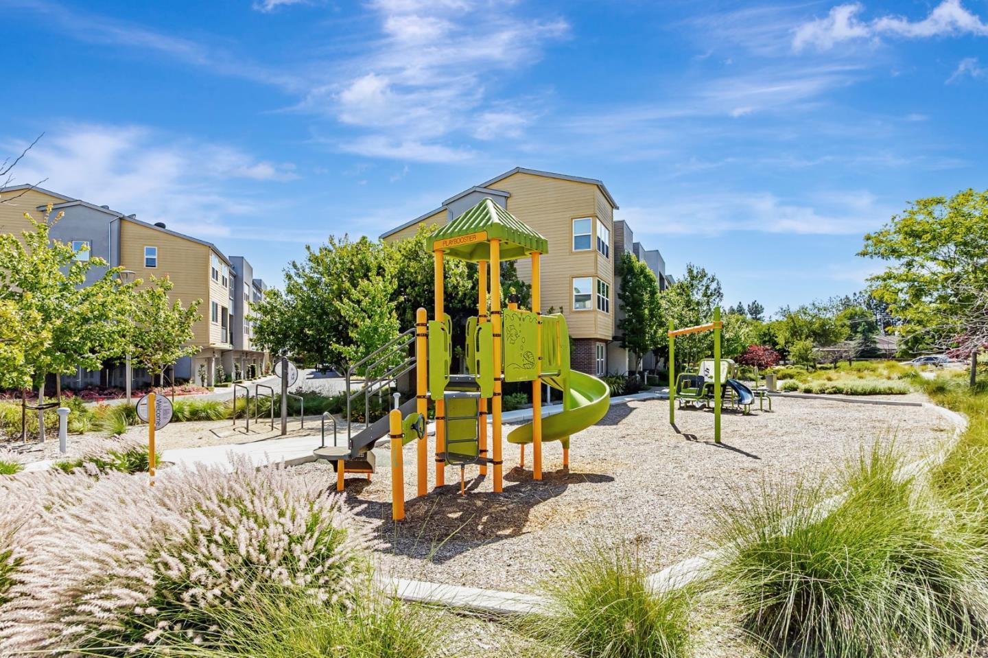 Detail Gallery Image 35 of 35 For 652 Obsidian Dr, San Jose,  CA 95133 - 4 Beds | 3 Baths