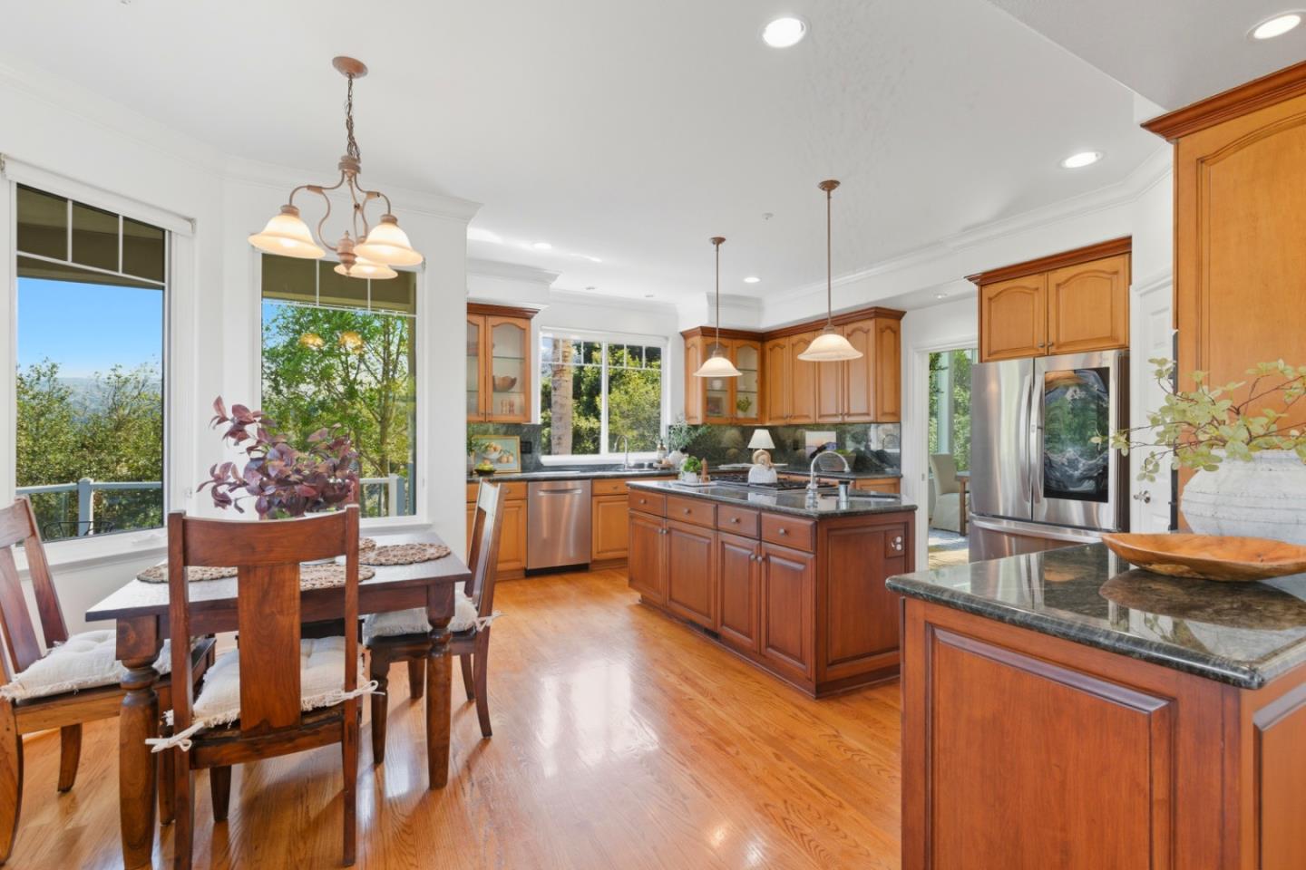 Detail Gallery Image 15 of 71 For 2983 Holiday Ct, Morgan Hill,  CA 95037 - 4 Beds | 3/1 Baths