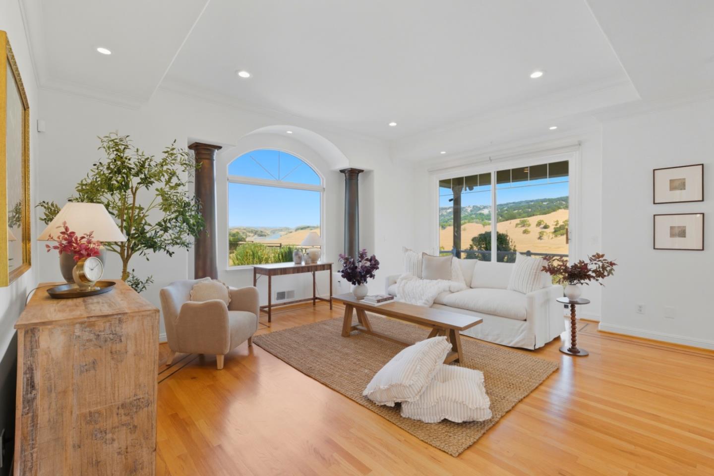 Detail Gallery Image 20 of 71 For 2983 Holiday Ct, Morgan Hill,  CA 95037 - 4 Beds | 3/1 Baths