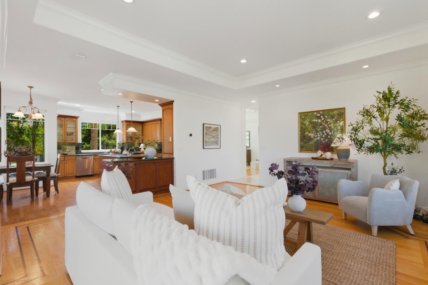 Detail Gallery Image 21 of 71 For 2983 Holiday Ct, Morgan Hill,  CA 95037 - 4 Beds | 3/1 Baths