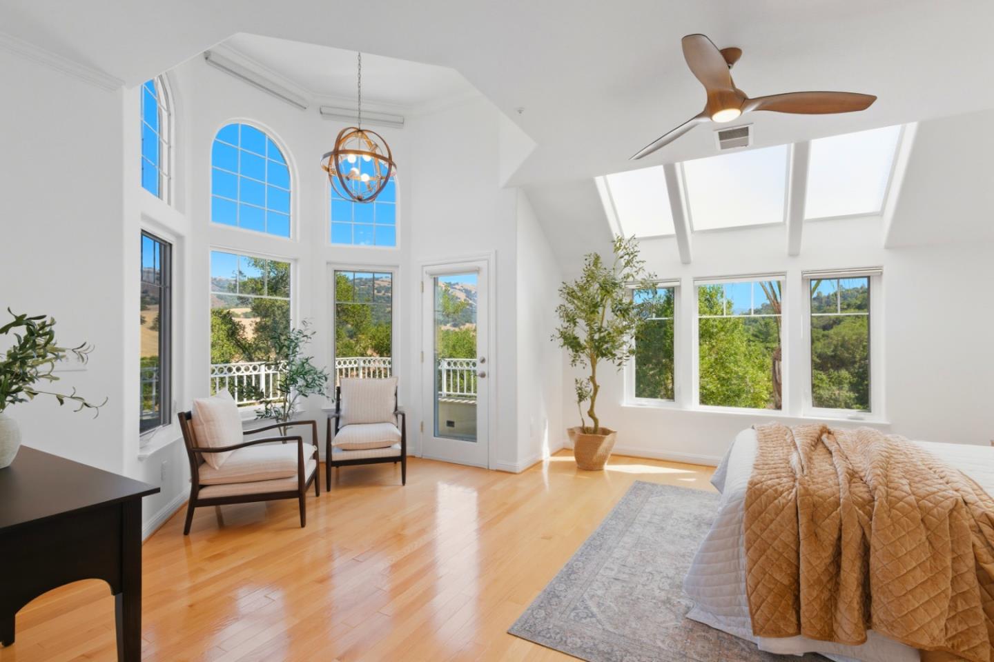 Detail Gallery Image 22 of 71 For 2983 Holiday Ct, Morgan Hill,  CA 95037 - 4 Beds | 3/1 Baths